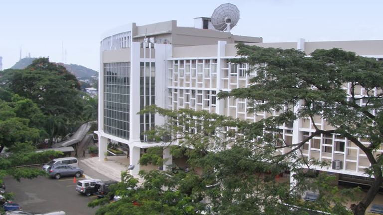 Universidad Catolica de Santiago de Guayaquil