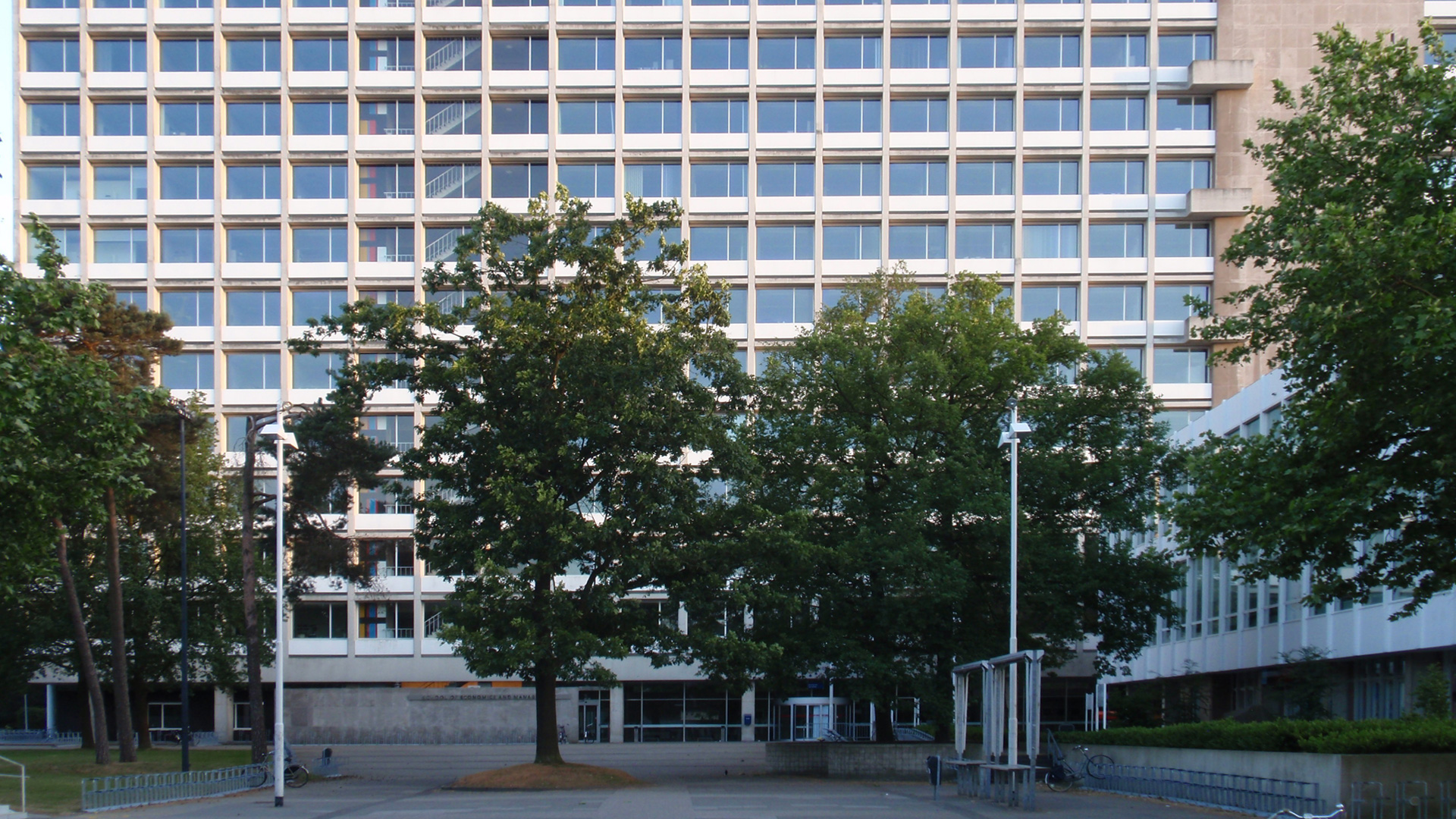 Tilburg University
