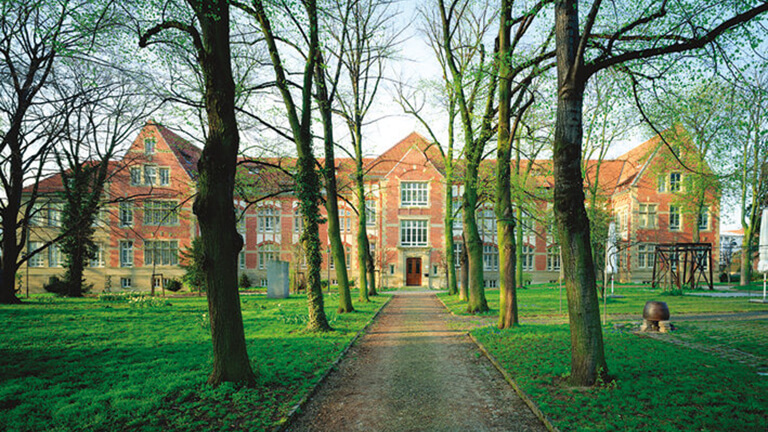 Merz akademie - hochschule für gestaltung stuttgart