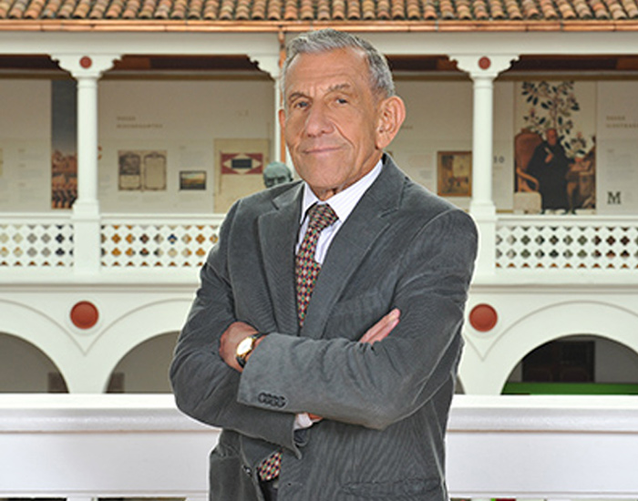 julio