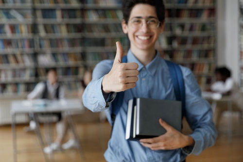 Becas-3-dmu