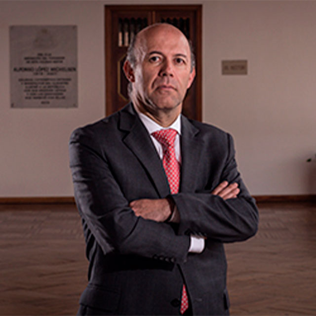 manuel-restrepo-640