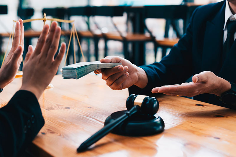 Compliance y anticorrupción en el sector público y privado