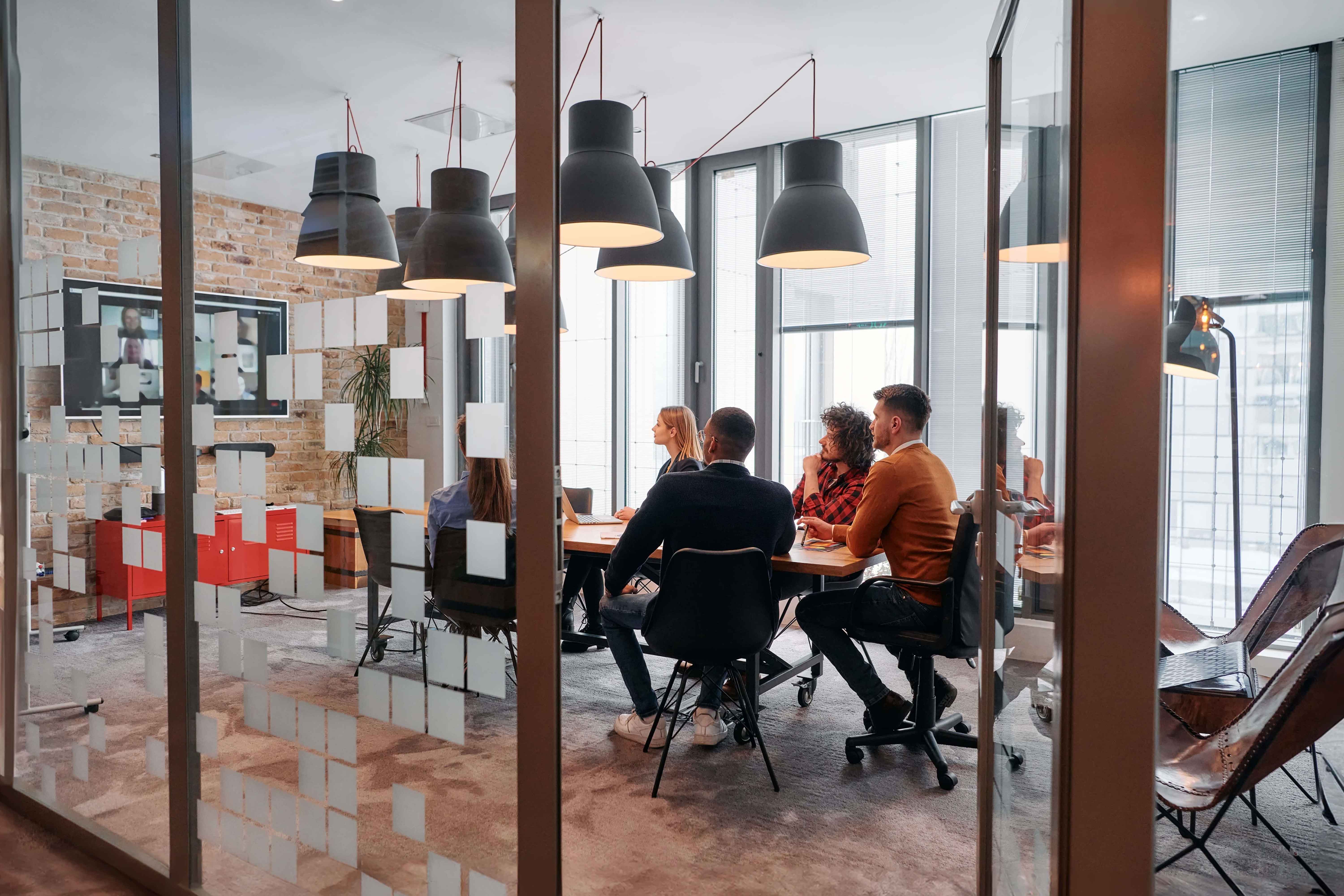 Comunicación estratégica en tiempos desafiantes: Narrativas, crisis  y reputación