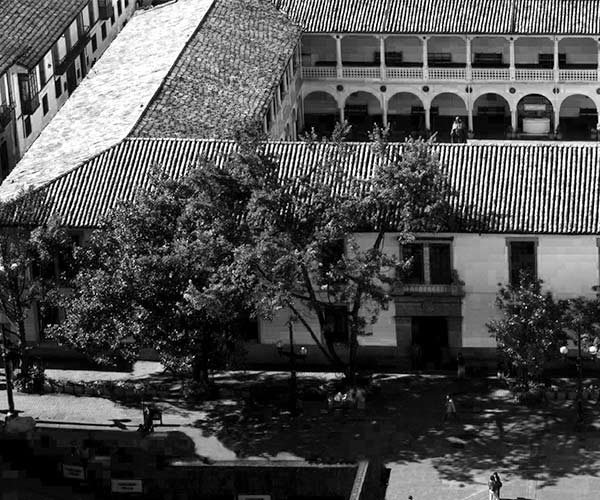 Destino URosario Claustro