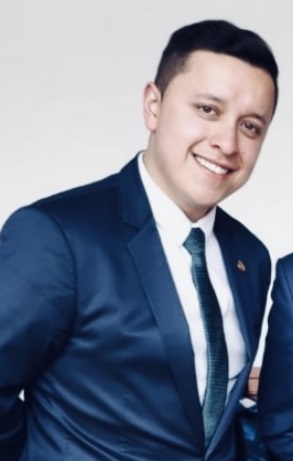 Dr Carlos Cifuentes