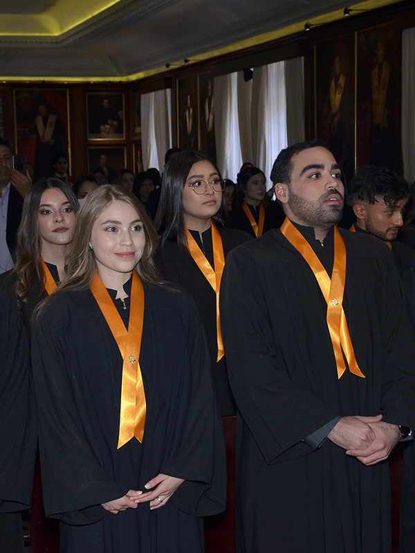graduacion.png
