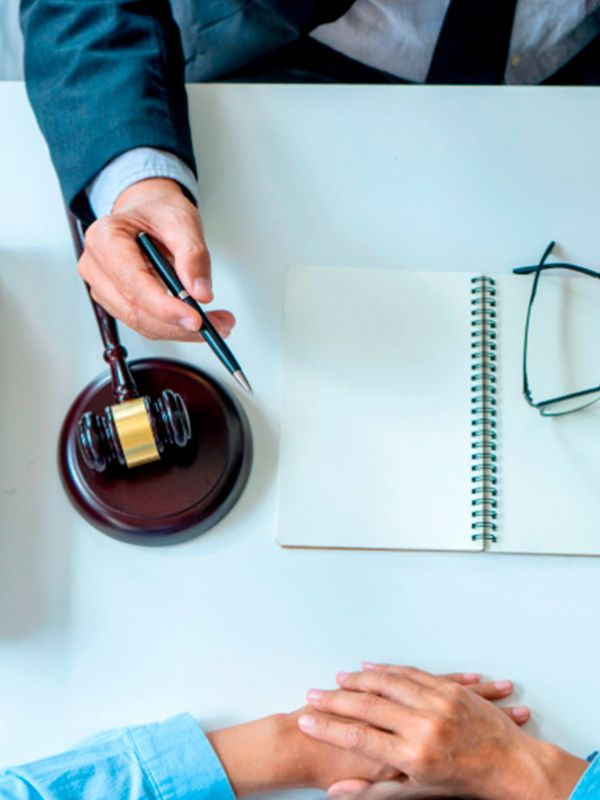 El aporte de destacados árbitros y litigantes arbitrales.