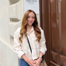 Nicole Montgomery. Universidad de los Andes