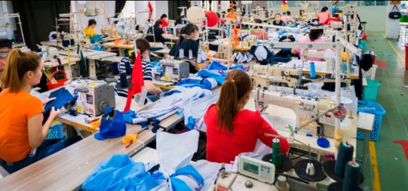 Colombia: Baja productividad, según LabE y EIA