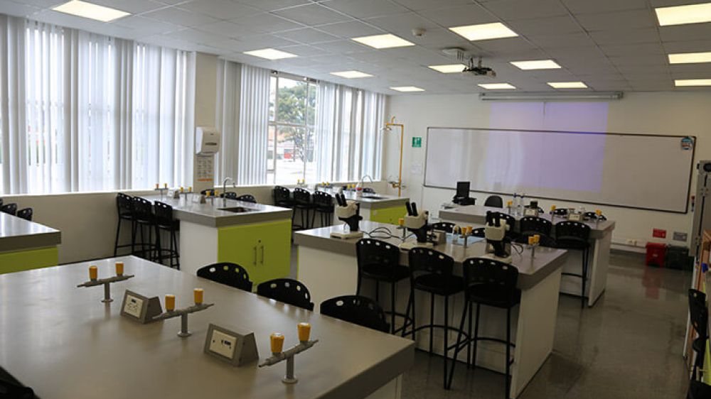 laboratorio de ciencias naturales