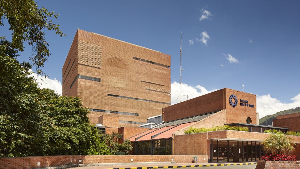 fundacion-santa-fe-de-bogota.jpg