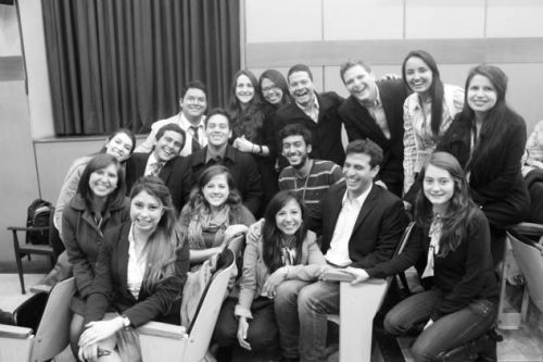 Periodo Intermedio de consolidación del grupo (2011 – 2012):